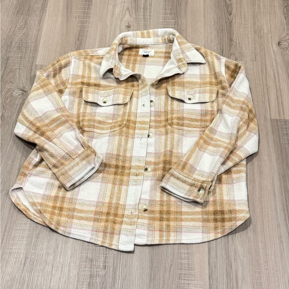 American Eagle Outfitters Beige and Cream Plaid Button-Down Shirt